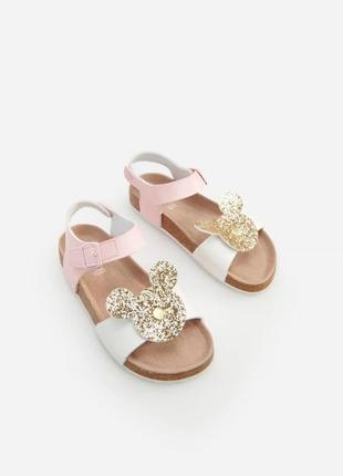 Босоніжки reserved