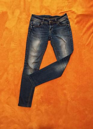 Базовые классные зауженные женские джинсы синего цвета джинсы с эффектом пуш ап1 фото
