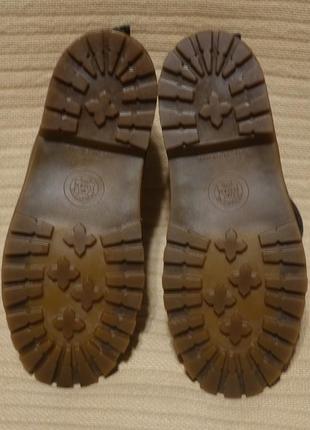 Брутальні шкіряні черевики кольору camel dr. martens. англія. 38 р10 фото