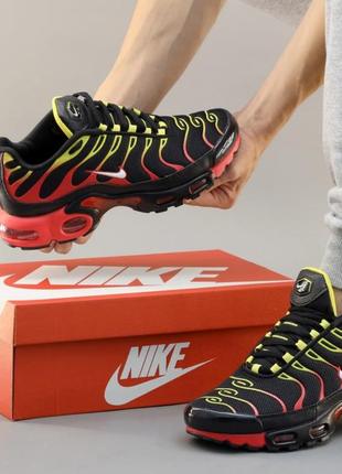 Чоловічі  кросівки nike air max plus tn1 фото