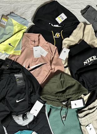 Стоковый nike оптом