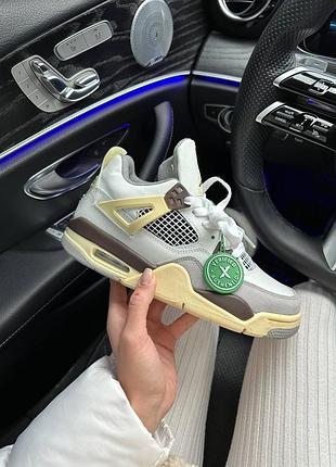 Жіночі кросівки nike air jordan  4 retro люкс якість