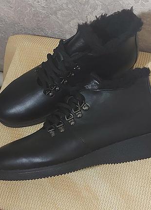 Ботинки из натуральной кожи