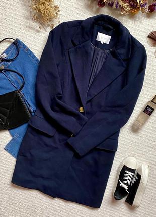 Класичне демісезонне пальто темно-синього кольору, классическое тёмно-синее демисезонное пальто