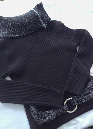 Черный свитер с пояском