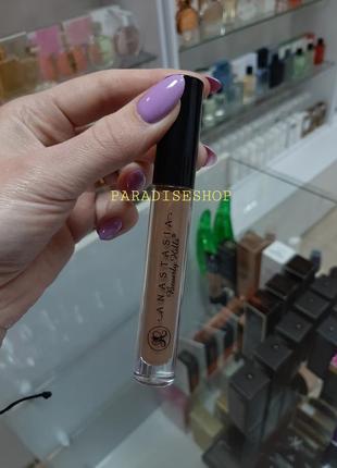 Помада для губ / матова помада  !