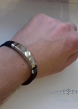 Браслет из нержавеющей медицинской стали на силиконовом ремешке с позолотой 046