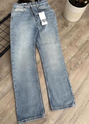 Джинсы straight cropped прямого кроя 34 размер zara