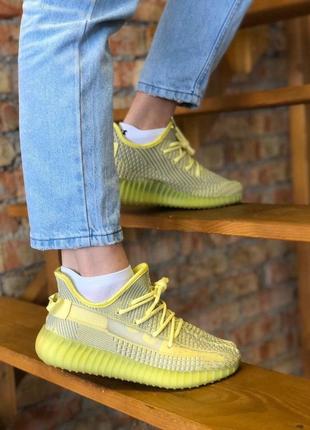 Стильные женские кроссовки adidas yeezy boost 350 лимонные5 фото