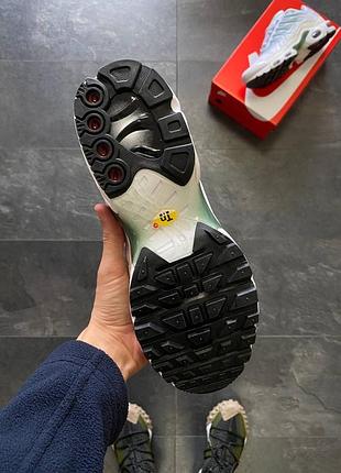 Nike air max plus white olive 5