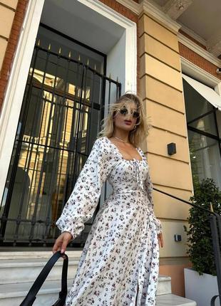 Женское стильное качественное трендовое муслиновое длинное макси белое платье с бордовыми цветами с10 фото