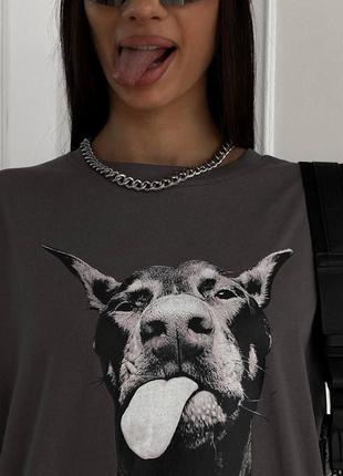 Трендовая оверсайз футболка с собакой2 фото