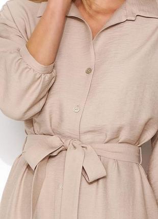 Женское длинное платье-рубашка бежевого цвета. модель lamira zaps. коллекция весна-лето 20243 фото