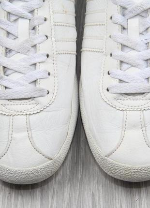 Кроссовки adidas gazelle оригинал белые кожаные размер 44 кожа7 фото