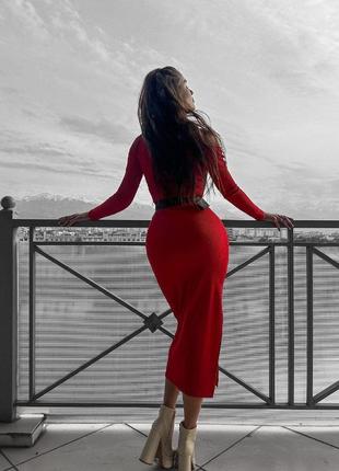 Розкішна та романтична червона міді сукня з поясом3 фото