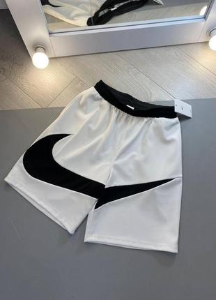 Мужские спортивные шорты nike big swoosh белые найк биг свуш повседневные на лето (bon)