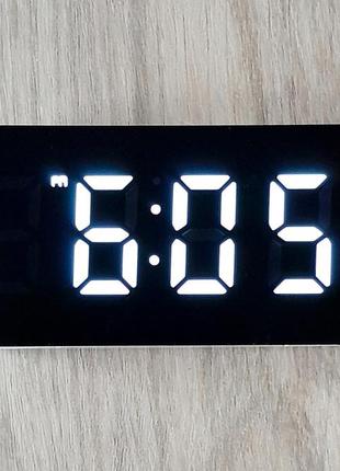 Годинник електронний настільний настінний цифровий з проектором10 фото