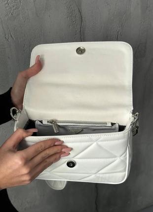 Жіноча сумка prada re-nylon padded shoulder white3 фото