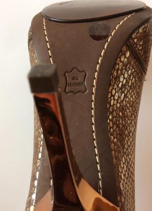 Розкішні туфлі від bcbg max azria 100% натуральна шкіра,привезені з сша3 фото