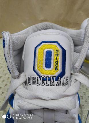 Шкіряні вінтажні кросівки хайтопи adidas original9 фото