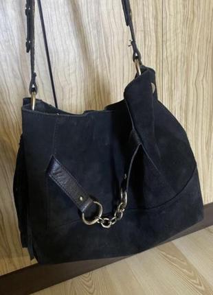 Замшева містка чорна сумка