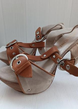 Женские босоножки итальянские 38 размер. кожа.