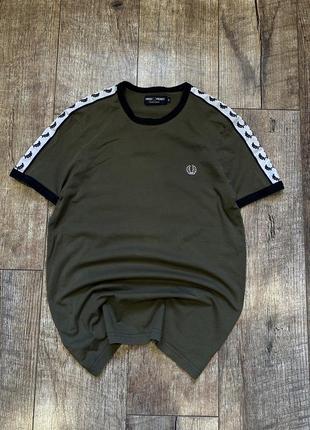 Футболка fred perry / фред перри / s- m размер