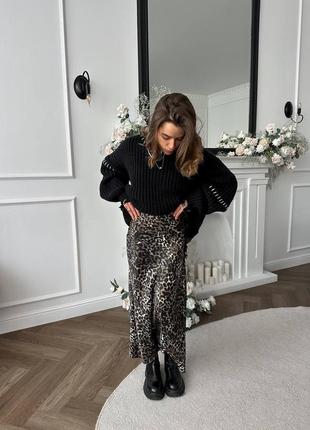 Трендовая юбка макси с леопардовым принтом1 фото
