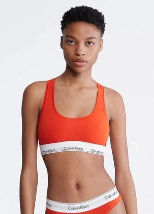 Топ calvin klein