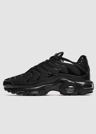 Мужские кроссовки nike air max plus'triple black'10 фото