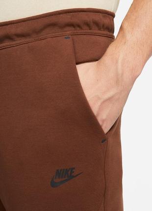 Штани чоловічі nike m nsw tch flc jggr brown cu4495-259, оригинал5 фото