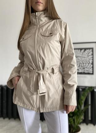 Плотная стильная нейлоновая куртка британсього барбур2 фото