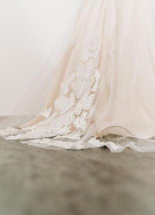 Весільна сукня від оксани мухи6 фото