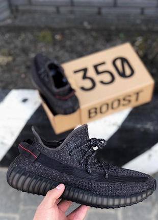 Женские кроссовки adidas yeezy boost 350 v2 black reflective1 фото