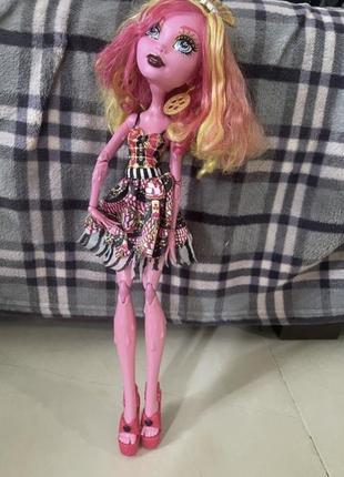 Monster high кукла гулиопа