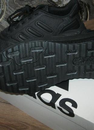 Adidas жіночі кросівки us-8.5/оригін3 фото