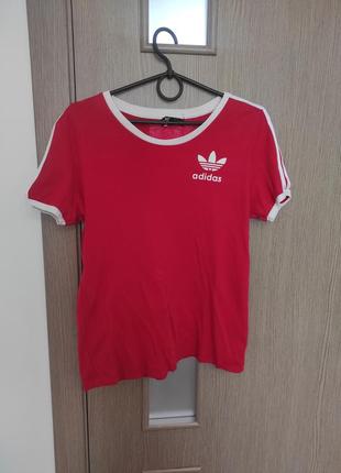 Футболка  нова adidas