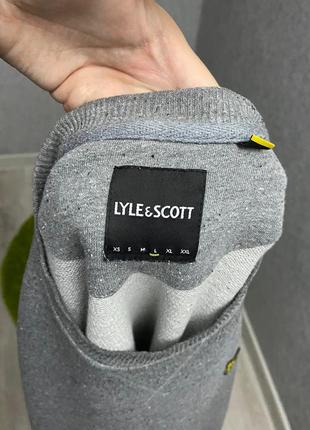 Серый свитшот от бренда lyle&scott5 фото