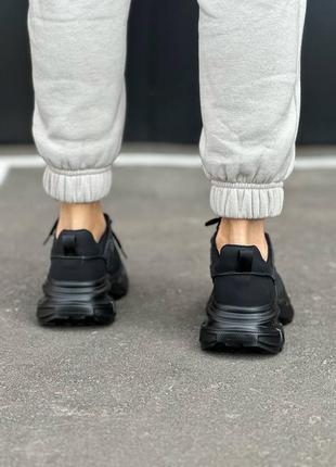 Легкие кроссовки полностью черные кожа и сетка3 фото