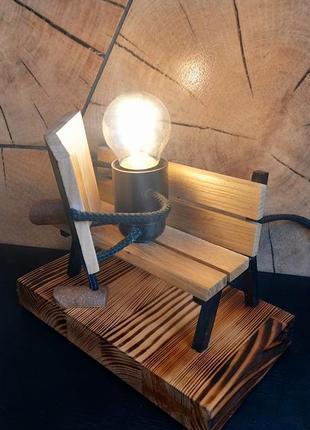Настільна лампа з дерева ручної роботи2 фото