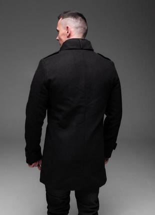 Стильне чорне чоловіче пальто без капюшона5 фото