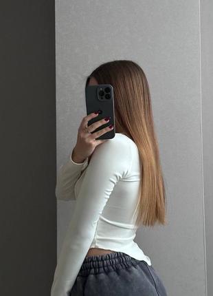 Трендовые топы со швами спереди4 фото