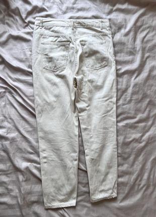 Белые джинсы8 фото