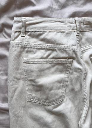 Белые джинсы10 фото