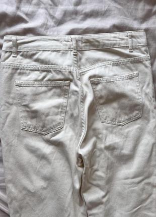 Белые джинсы9 фото