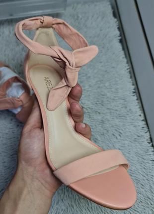 Женские босоножки, туфли на каблуке arezzo оригинал кожа 38р. 5z645 фото