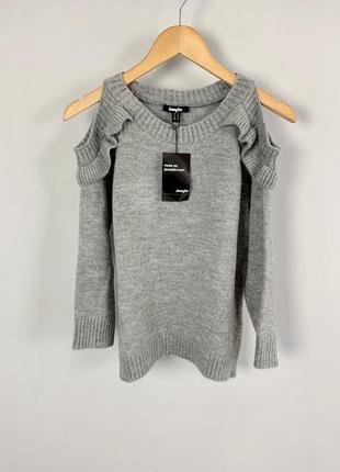Якісний сірий м'який зручний вязаний джемпер светер з вирізами по плечах jennyfer
