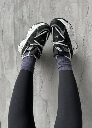 Черно-белые кроссовки на двойной шнуровке🤩5 фото