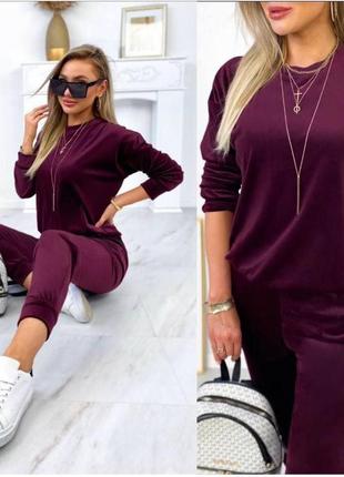 Жіночі спортивні костюми2 фото