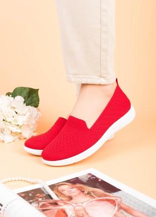 Стильные красные кроссовки мокасины балетки из текстиля сетка летние дышащие